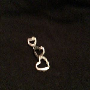 3 heart pendant
